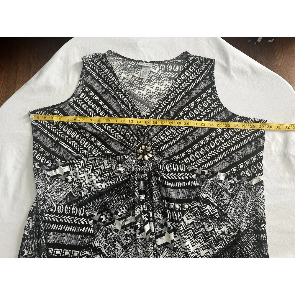 Catherines Geometric Beaded Shift Dress Womens Size 4X Black Ivory Classic